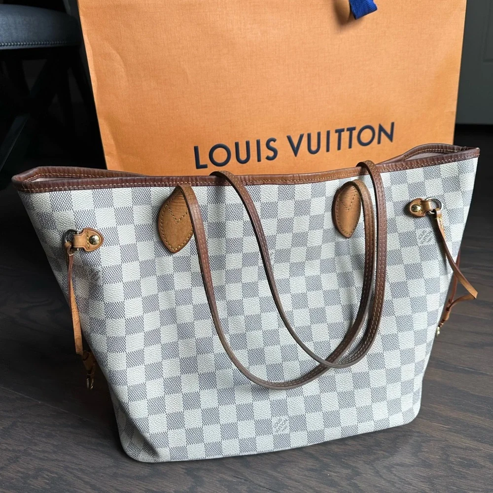 Louis Vuitton Never Full Pink Interior with original box, bag & dust pouch - Picture 7 of 17